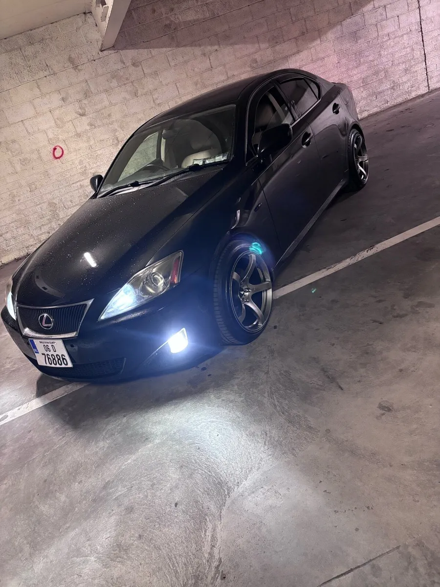 Lexus is250 Nct 01/26 Tax 12/25 - Image 1