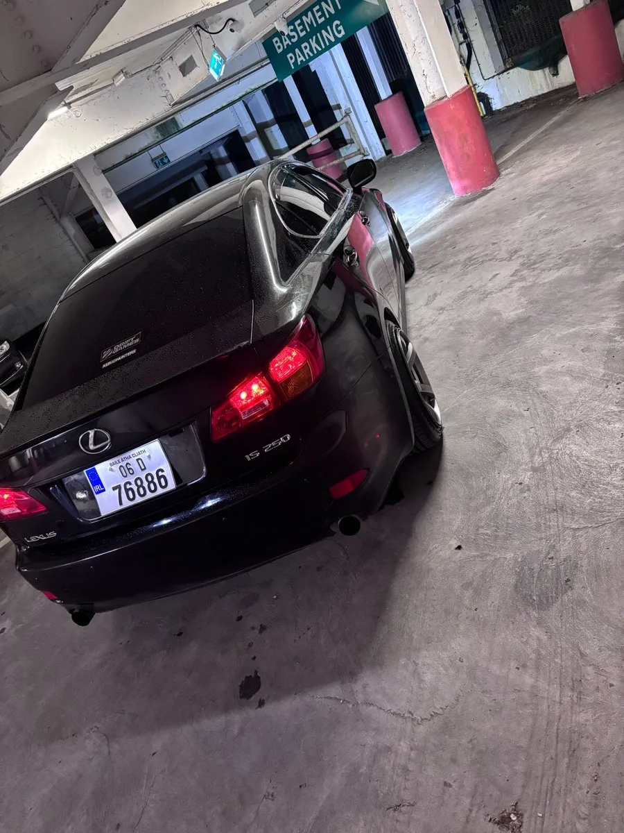 Lexus is250 Nct 01/26 Tax 12/25 - Image 2