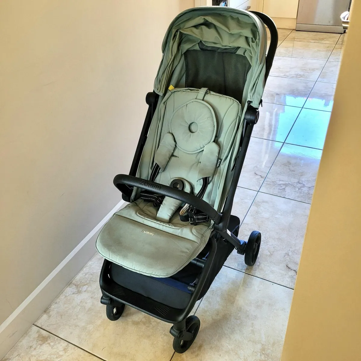 Zummi Eden compact stroller - Image 3