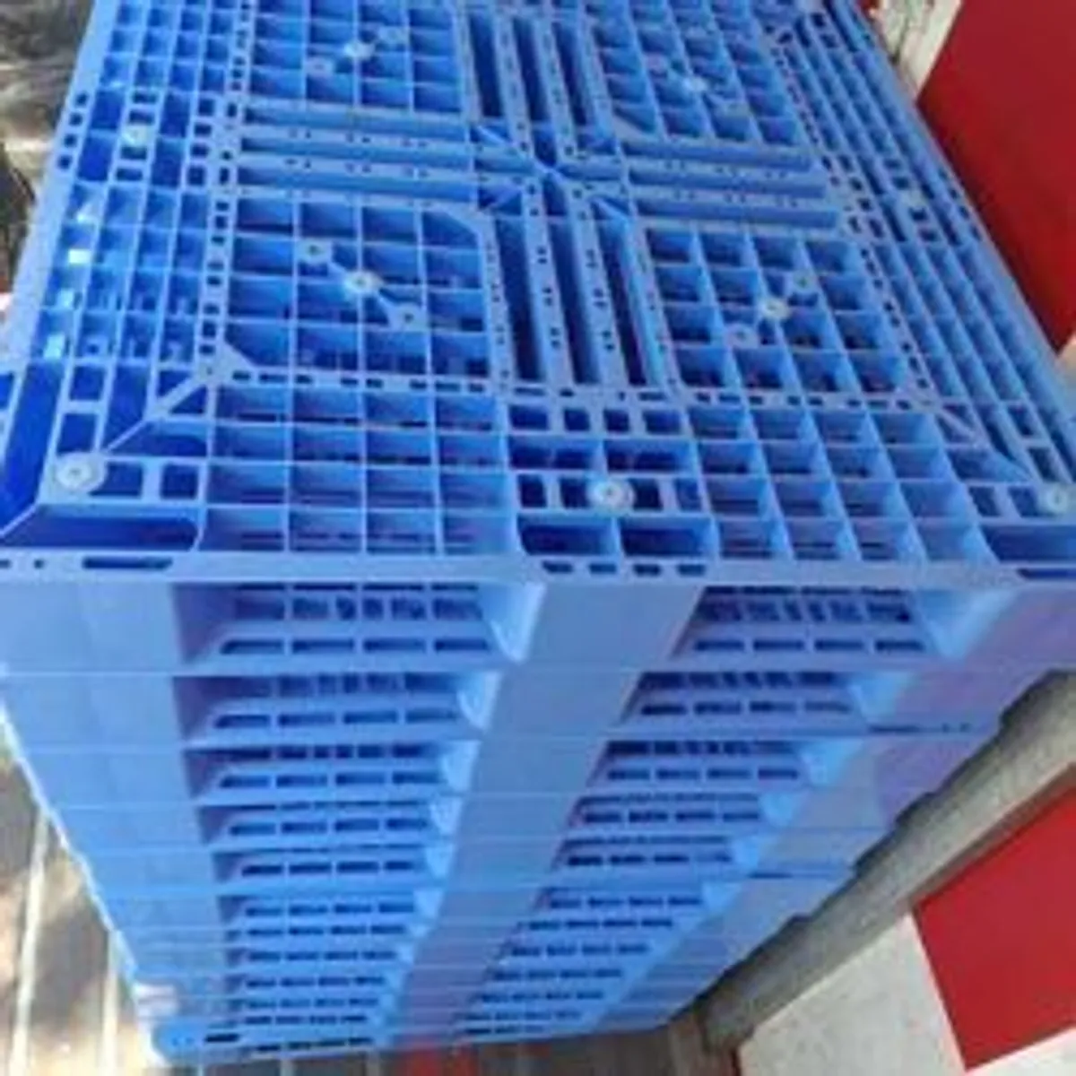 Plastic Pallets - Image 1