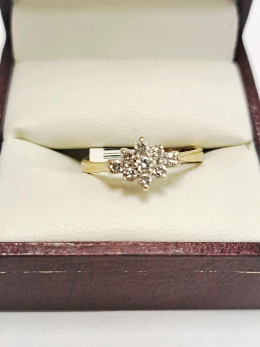18K Gold Diamond Ring 18Ct - Image 1