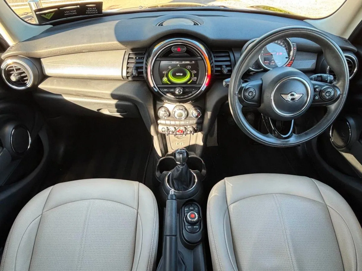 MINI HATCH Cooper D Leather - Image 2