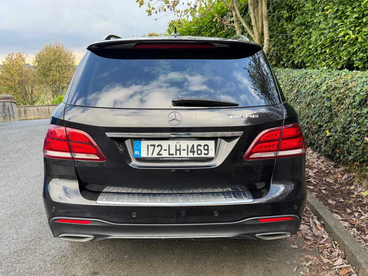 Mercedes-Benz GLE 2017 - Image 4
