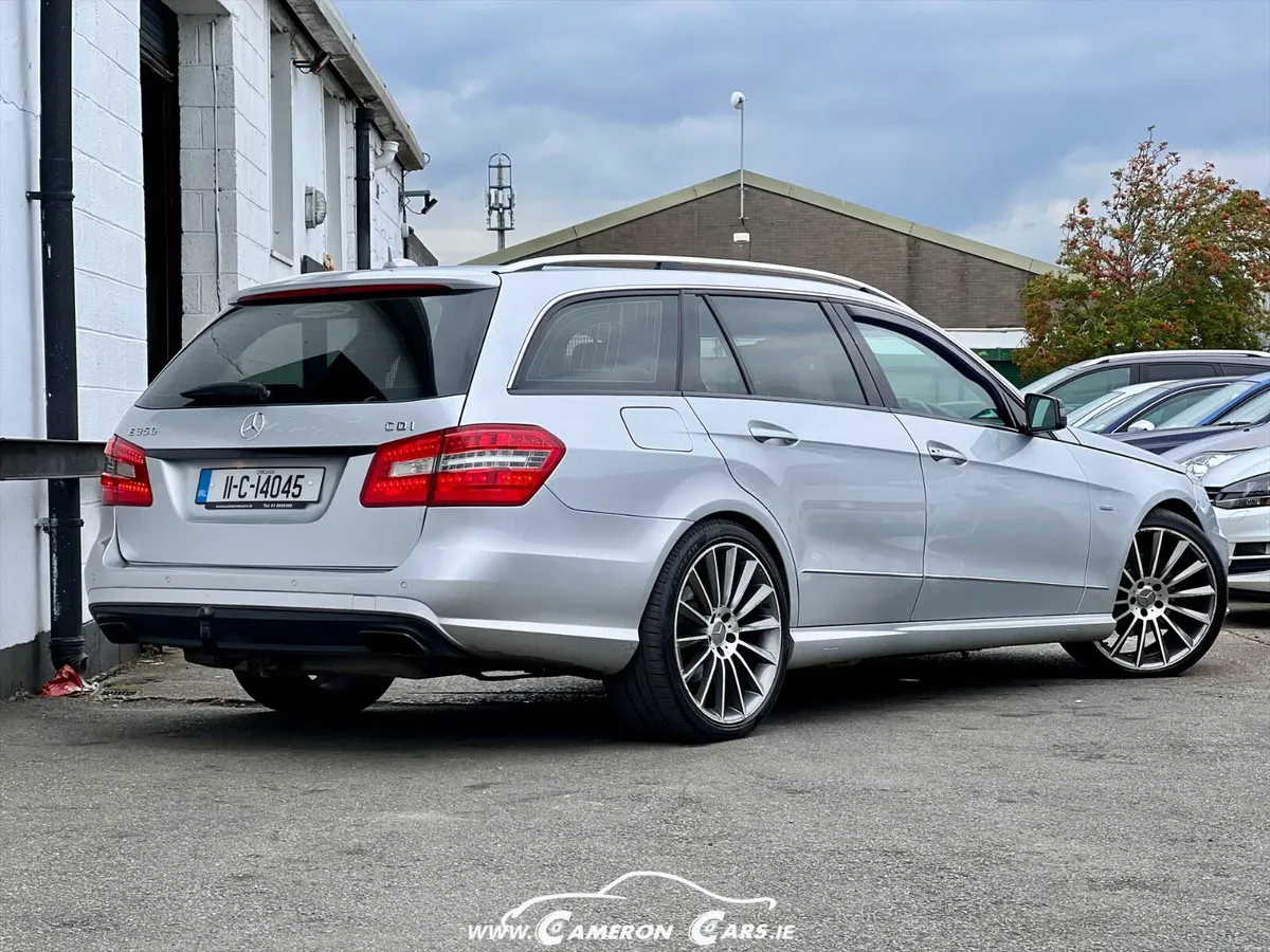 MERCEDES BENZ E350 DIESEL V6 AMG LINE - Image 2
