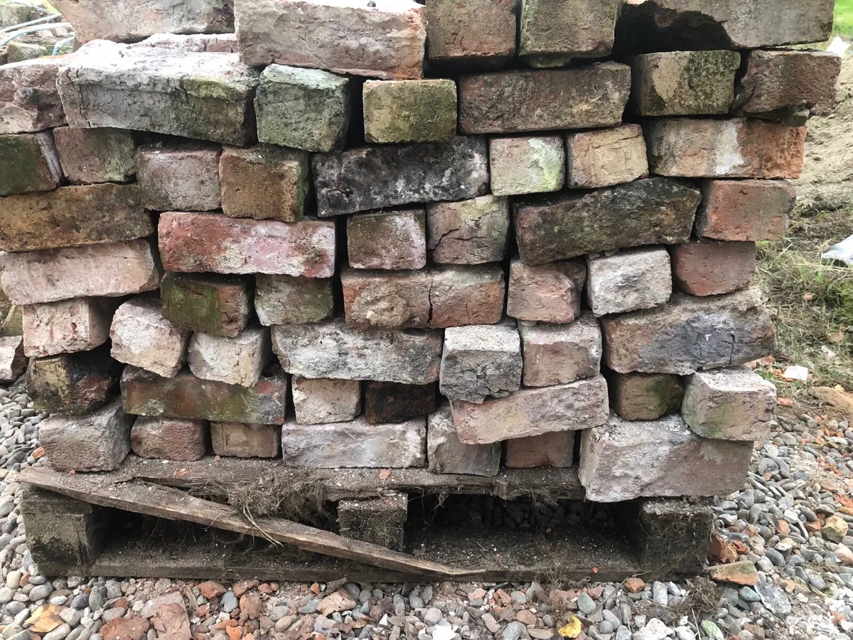 Reclaimed Salvaged Red Brick - Image 4
