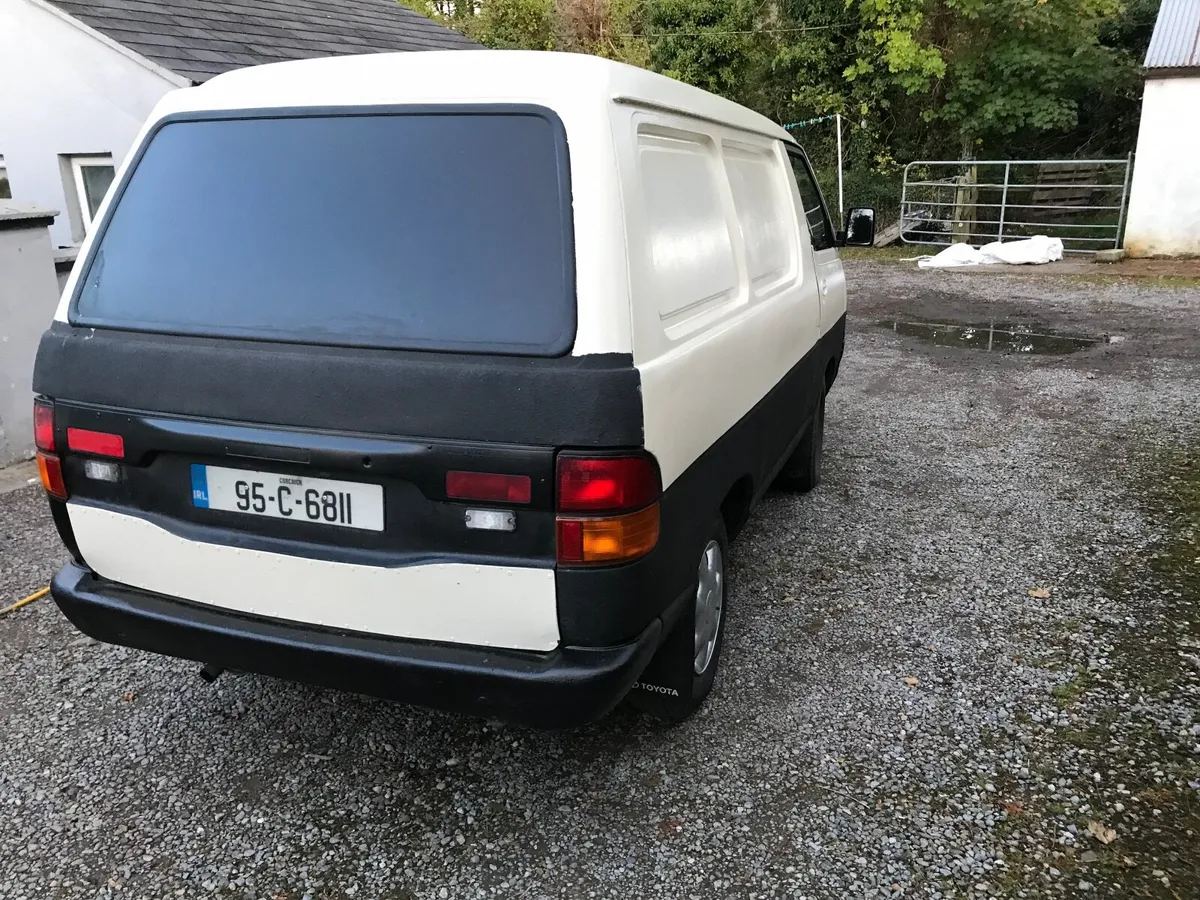 Toyota LiteAce 1995 - Image 4