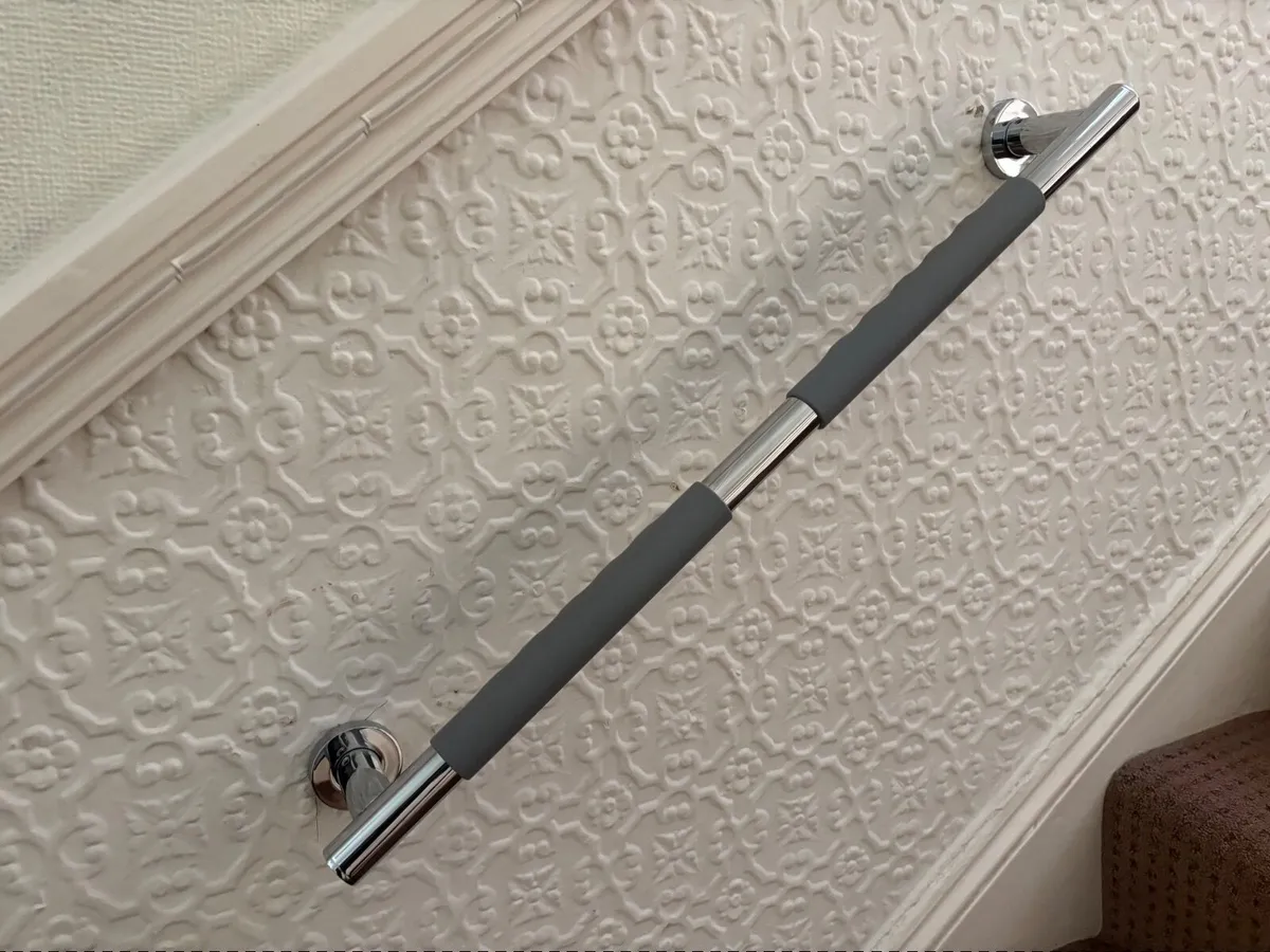 Stair Rail - Image 1