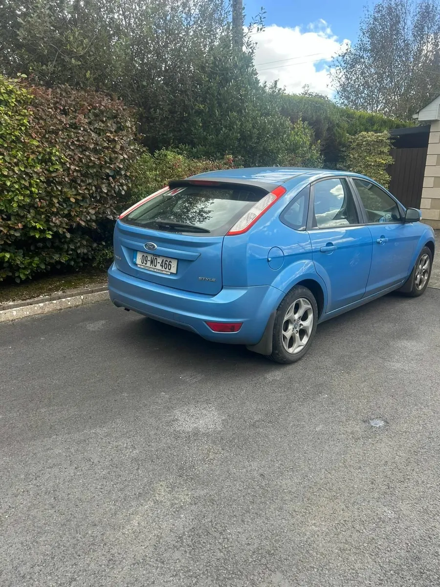 Ford Focus 2009 - Image 3