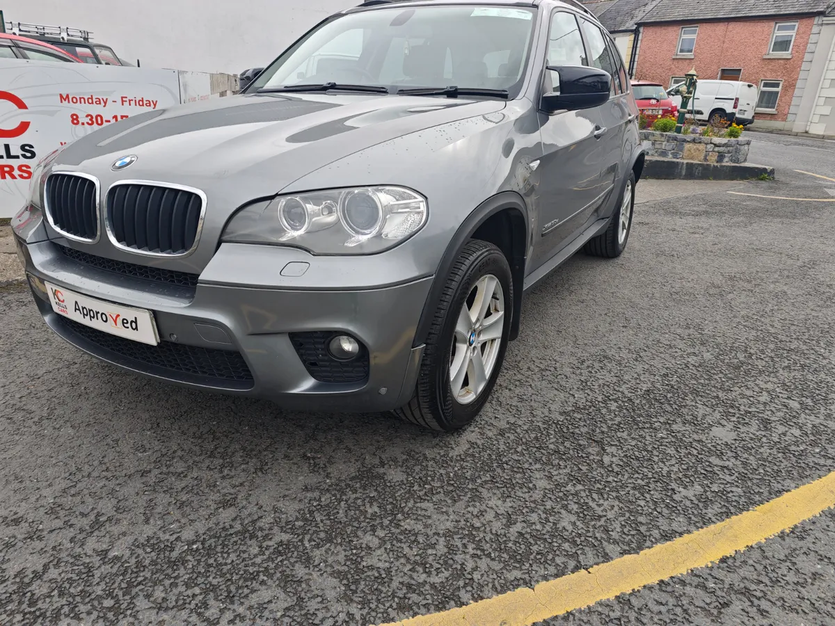 BMW X5 2011 XDRIVE30D SE New Test - Image 1