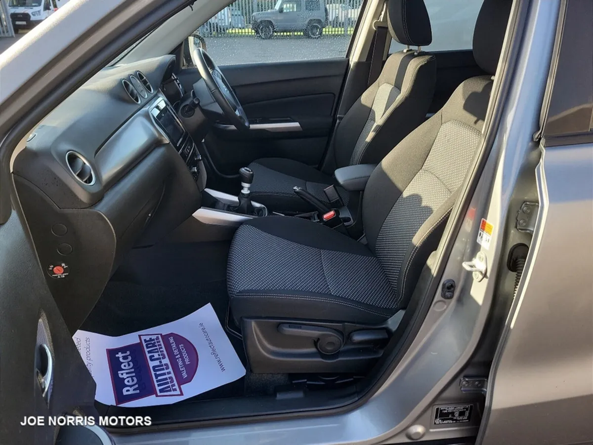 Suzuki Vitara 1.4 B/JET HYBRID  LOW KMS - Image 4