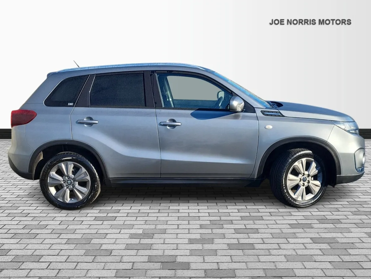 Suzuki Vitara 1.4 B/JET HYBRID  LOW KMS - Image 4
