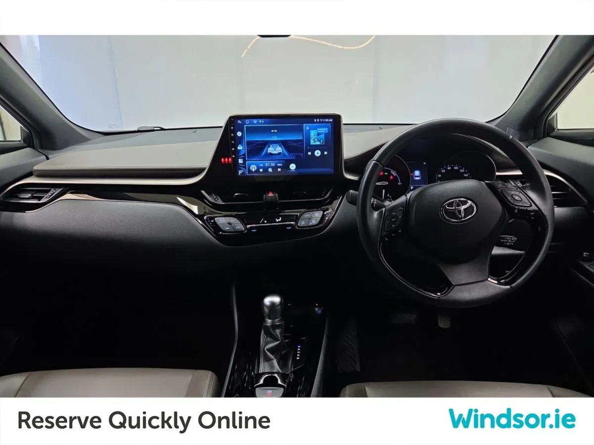 Toyota C-HR Hybrid G  top Spec - Image 4