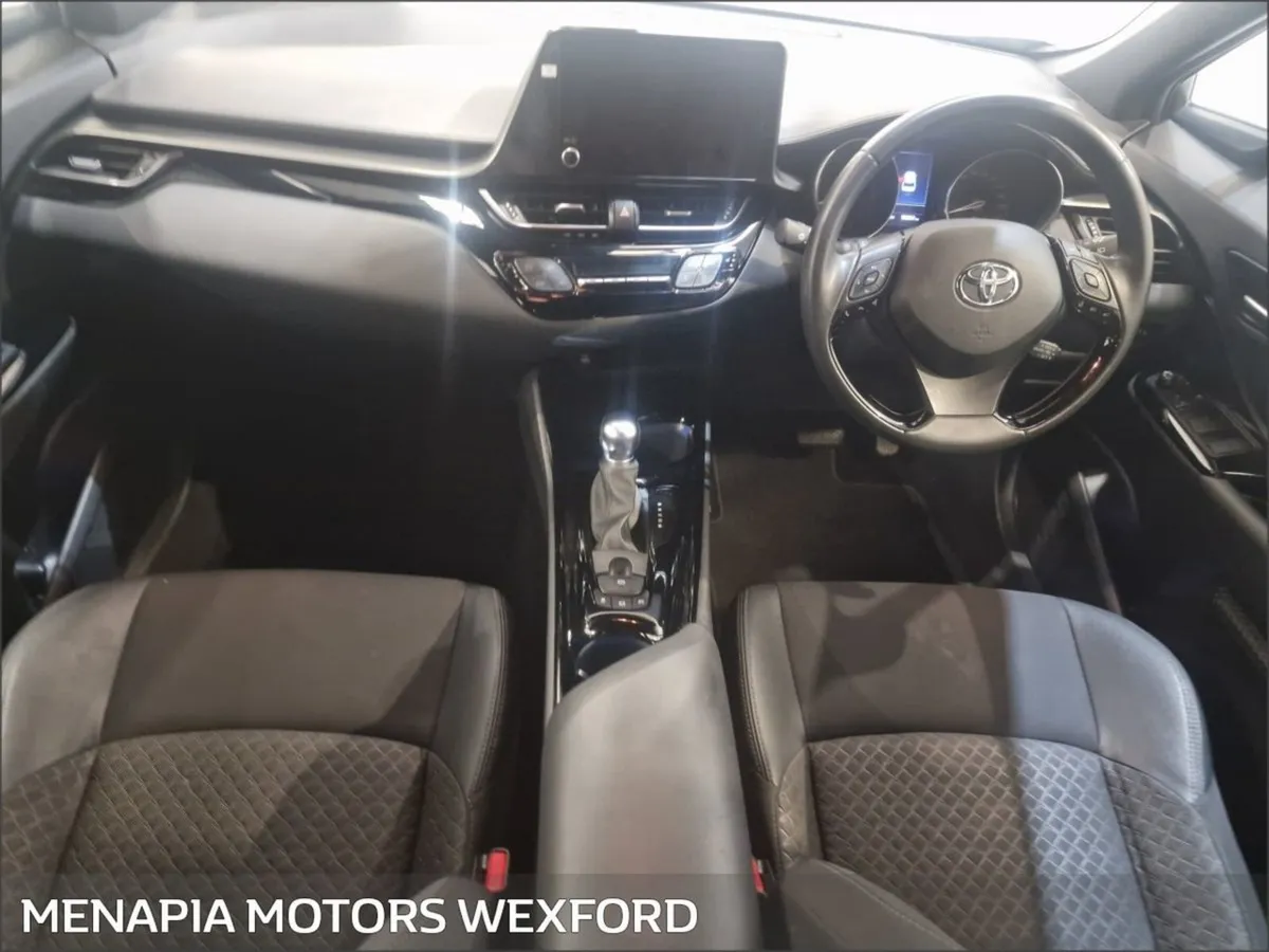 Toyota C-HR 1.8 Hybrid Sport - Image 3