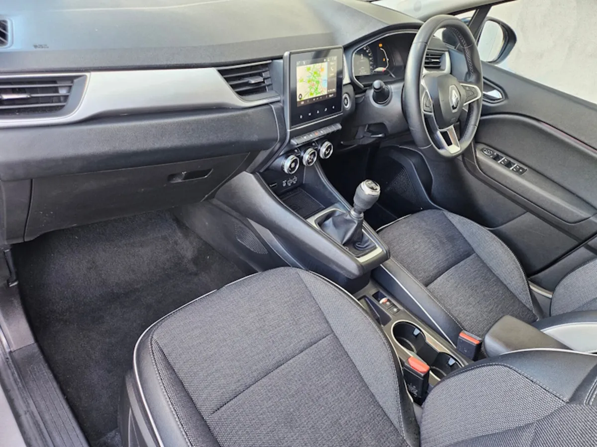 2023 Renault Captur TECHNO 1 Year Warranty FInance - Image 4
