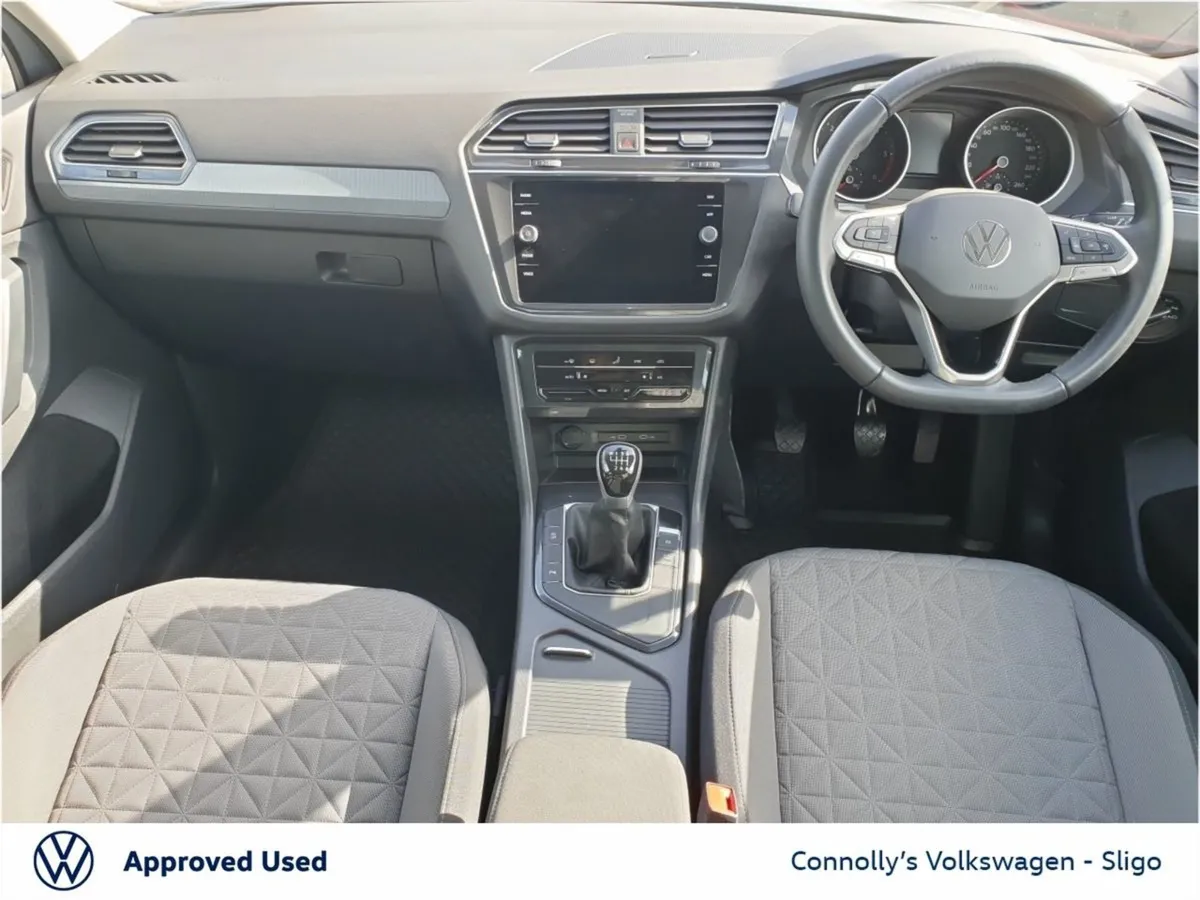Volkswagen Tiguan Life 2.0tdi 122HP - Image 3