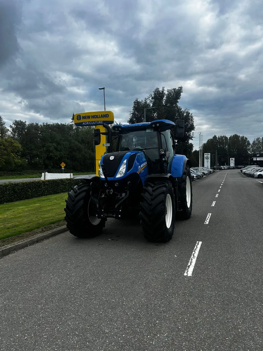 Ex Demo New Holland T7.225 - Image 1