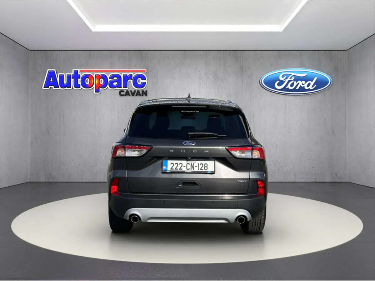 Ford Kuga TITANIUM 2.5 PHEV 225 S6.2 CT 4DR - Image 4