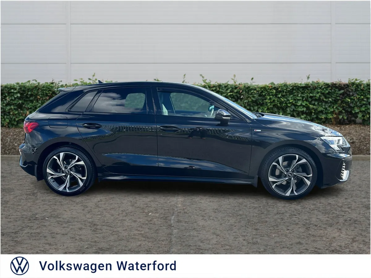 Audi A3 S Line 30 TFSI 110HP - Image 4