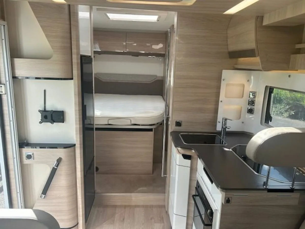 Rapido 656F - 2023 - 4 Berth - French Bed - Image 3