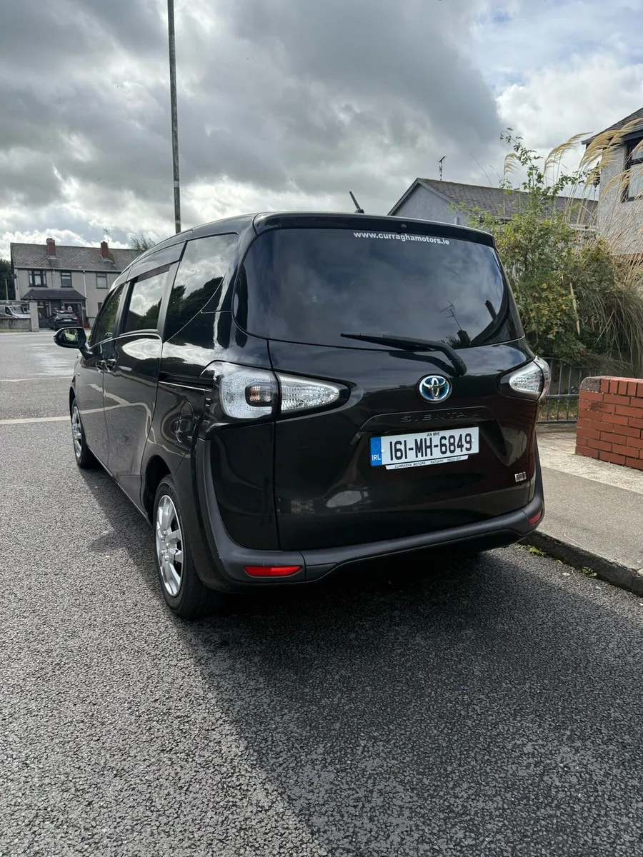 Toyota Sienta 2016 - 7 Seater - Image 1