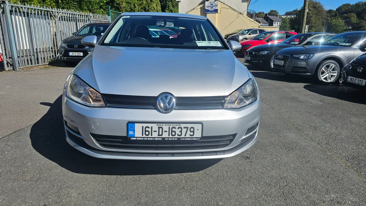 Volkswagen Golf 2016 1.2 TSI AUTOMATIC - Image 2