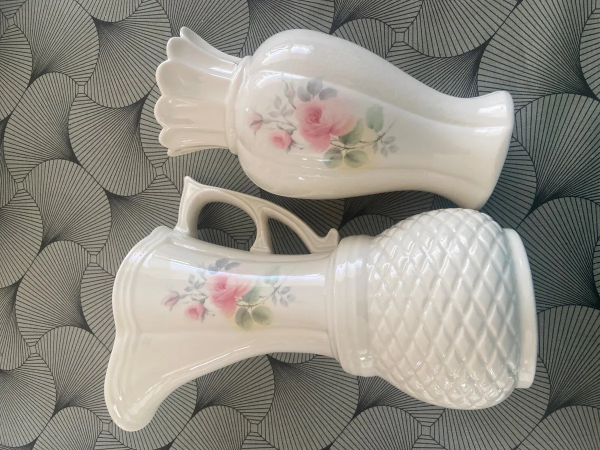 Donegal china vase and jug - Image 1