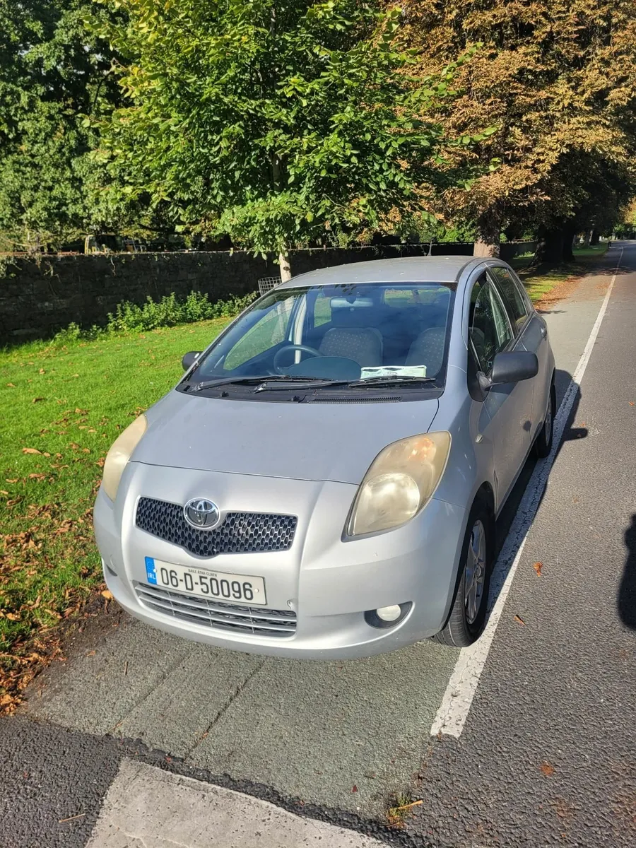 Toyota Yaris 2006 - Image 3