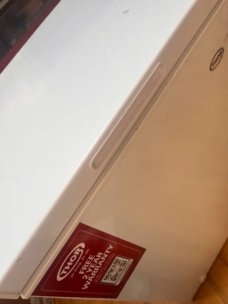 Small Chest Freezer - Image 2
