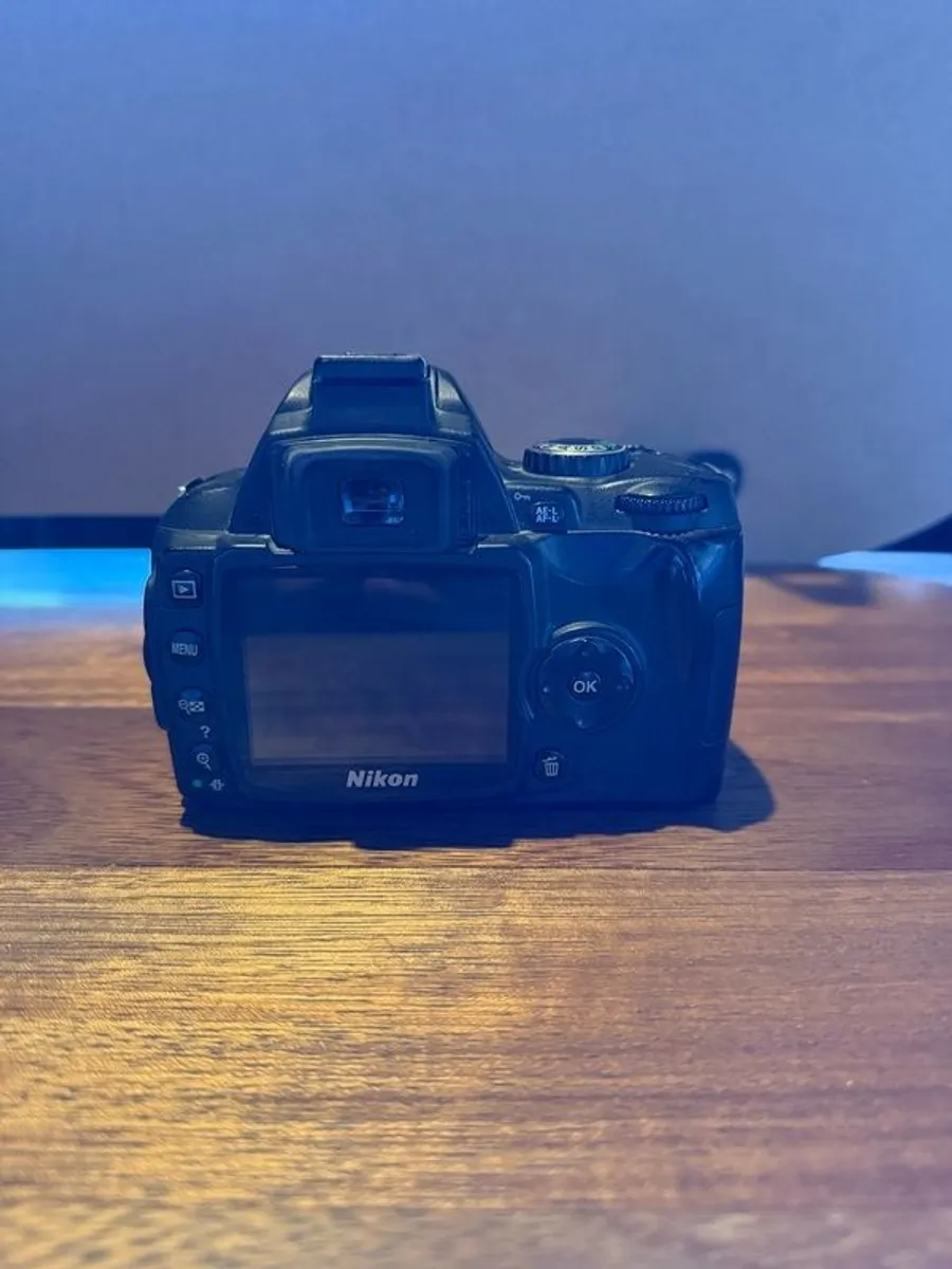 Nikon D40X (DSLR Digital Camera) - Image 4