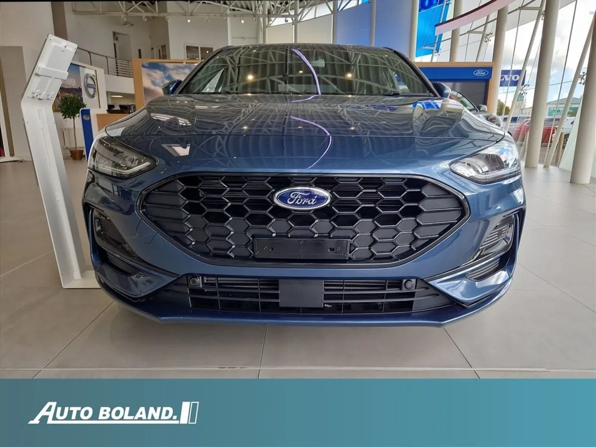 Ford Focus St-line 1.0l 125PS Mhev - Image 2