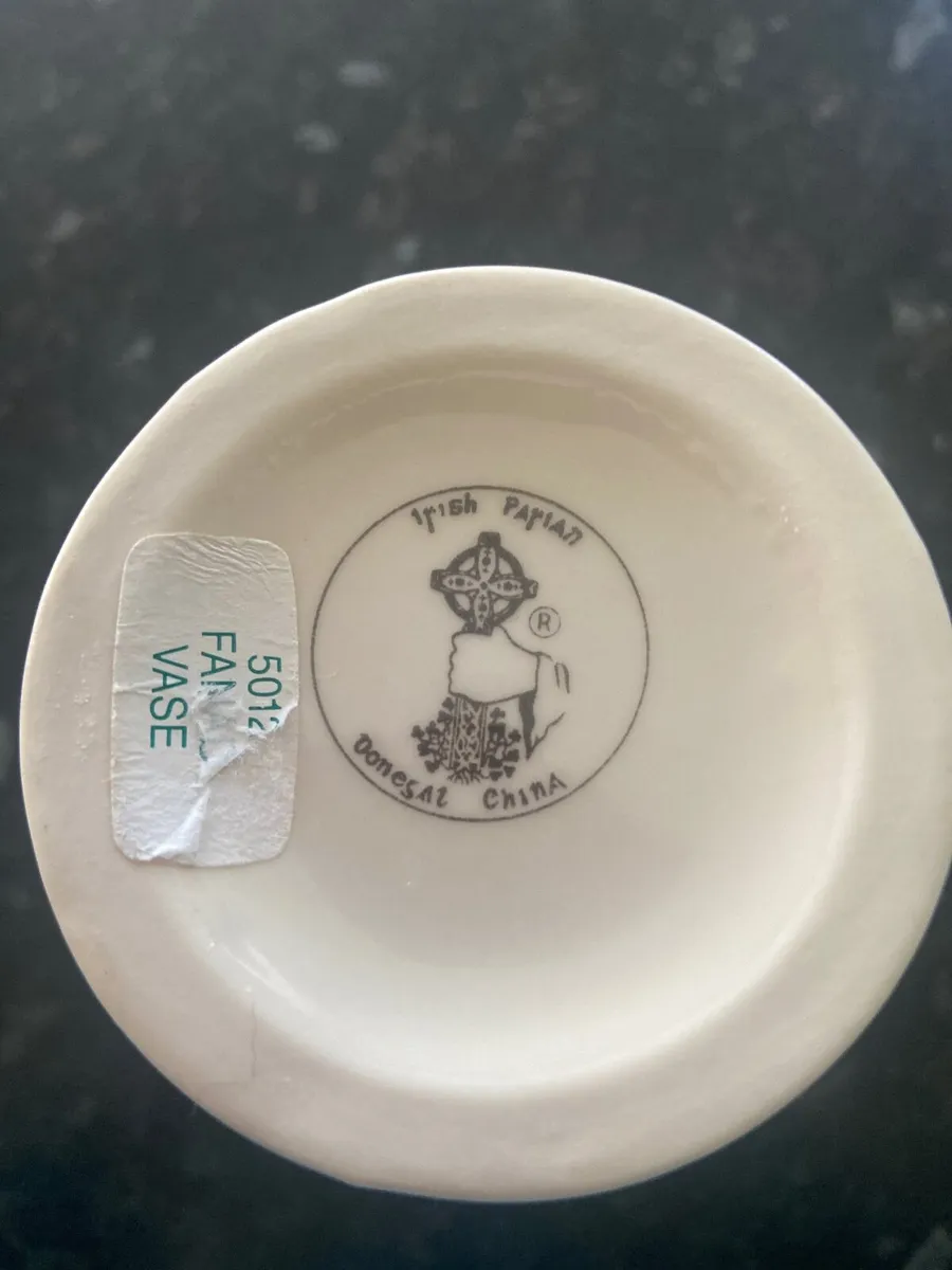 Donegal china vase - Image 2