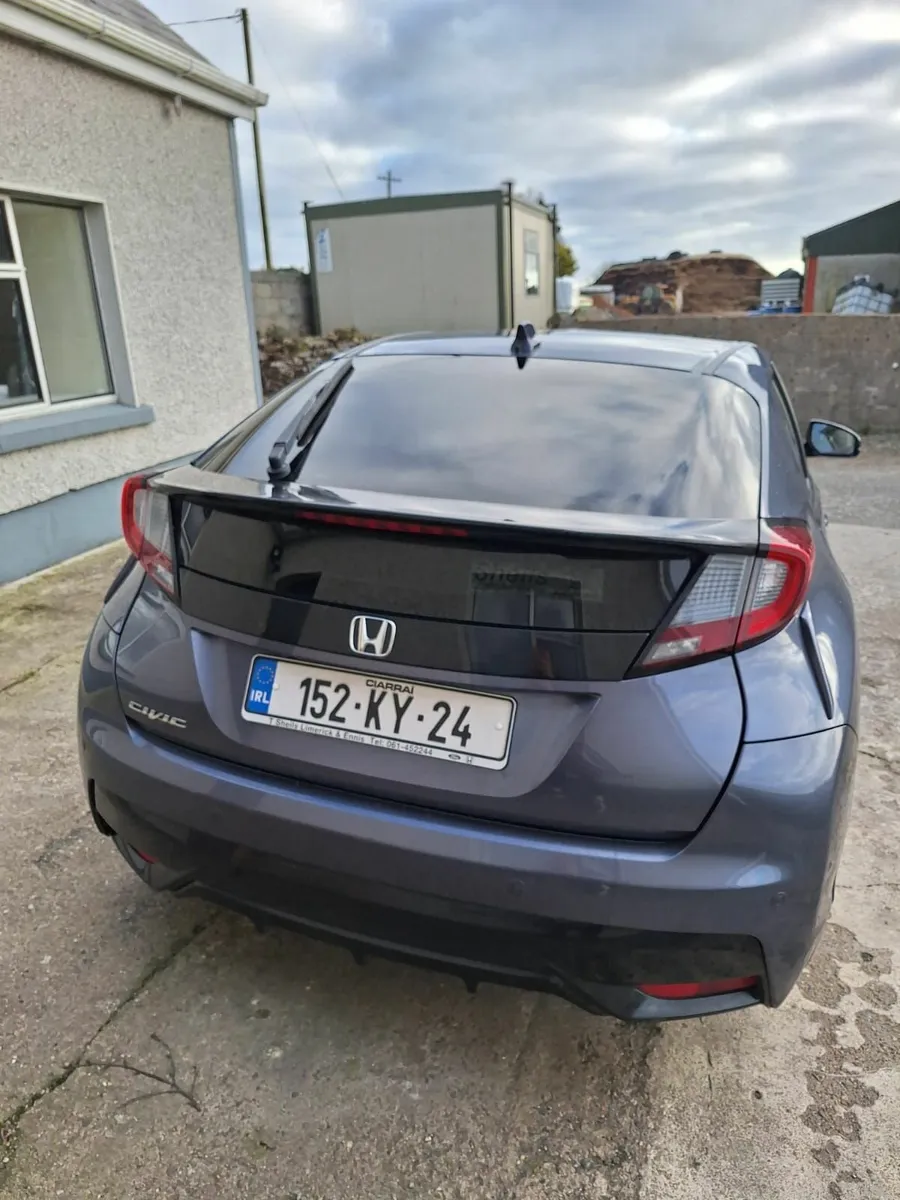 Honda Civic 2015 for sale. Price Drop!! - Image 4