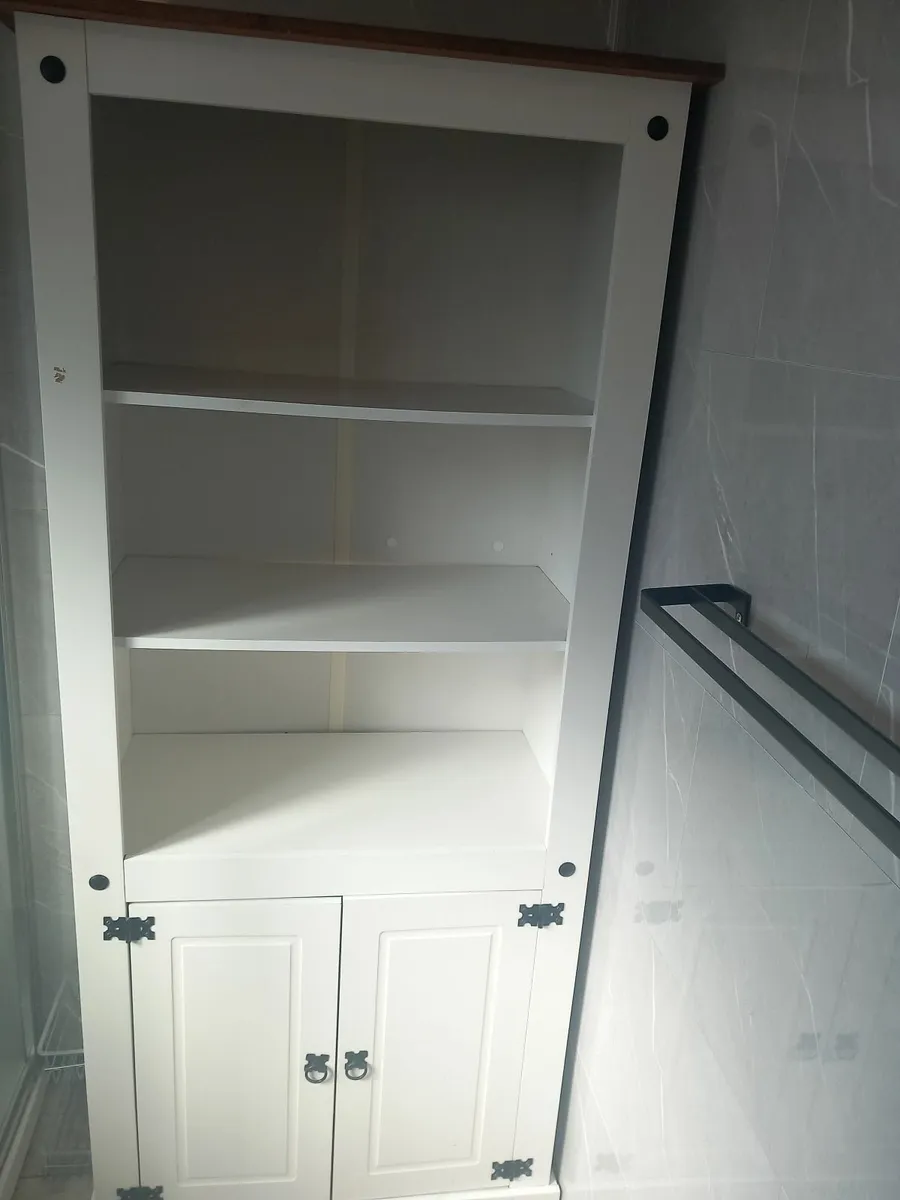 Storage unit - Image 2