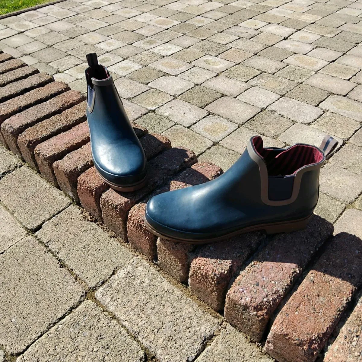 Boots - Image 2