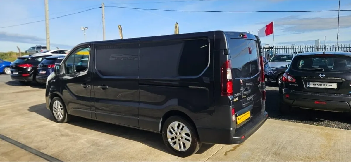 Renault Trafic 2021 - Image 3