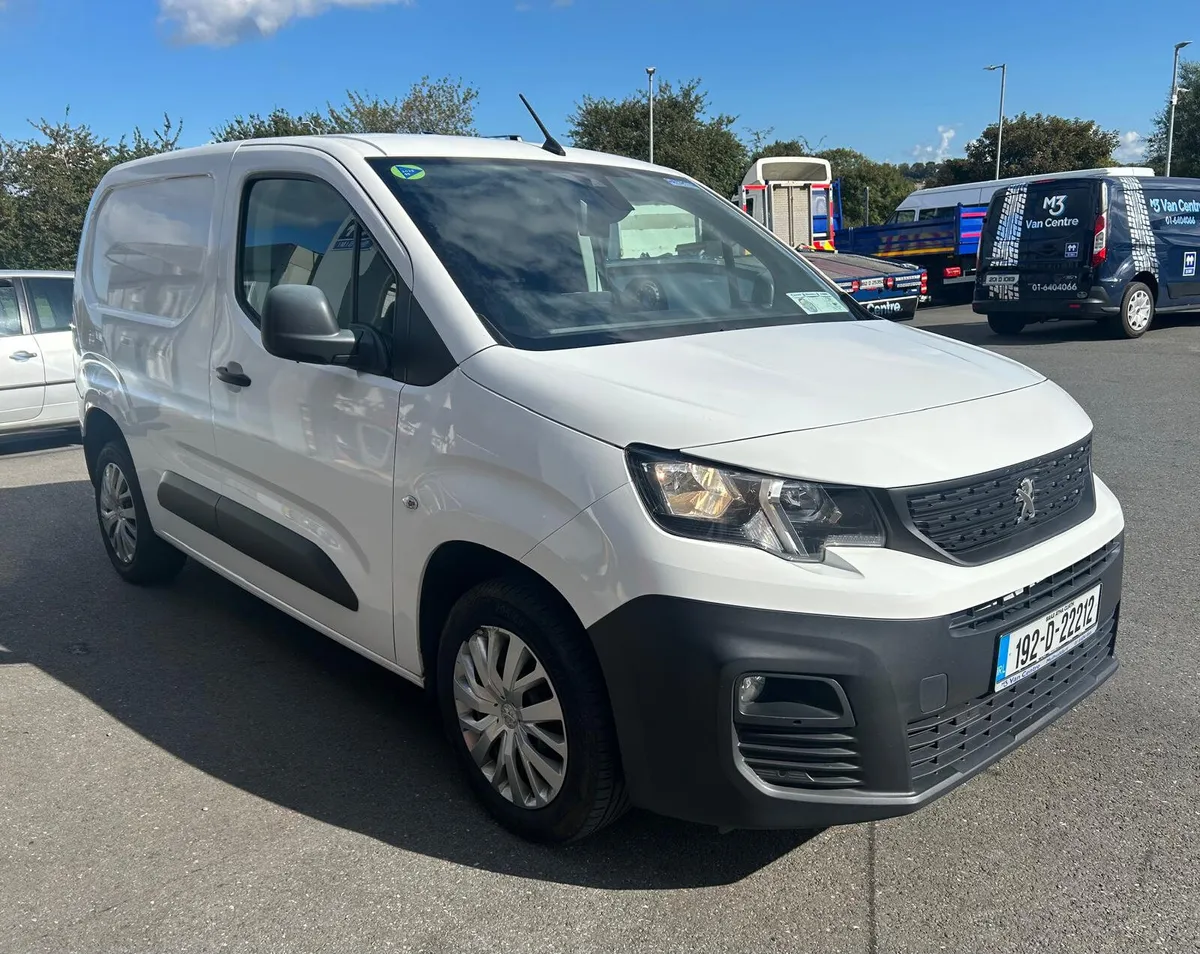2019 Peugeot Partner Professional Plus - Image 2