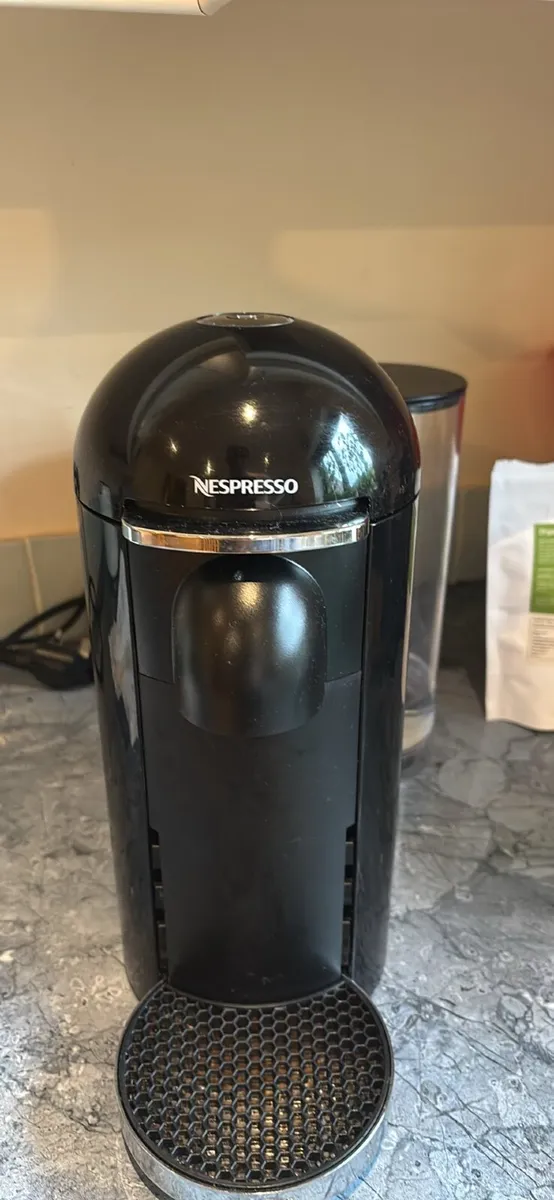 Nespresso Vertuo + Descaling kit - Image 3
