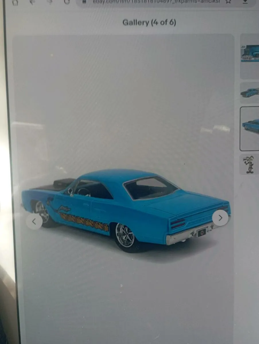 LOONEY TUNES WILE E COYOTE 1 -24 DIE- CAST CAR. - Image 4