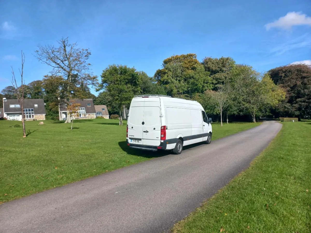 171 Crafter 31 000e price - Image 2