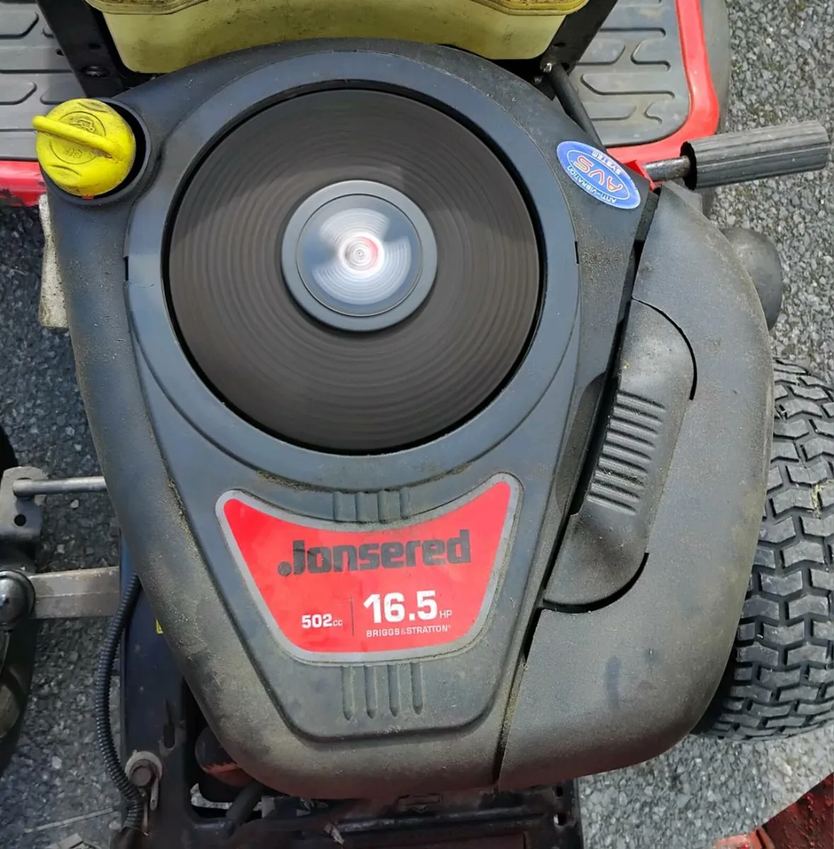 Ride on lawnmower - Image 3