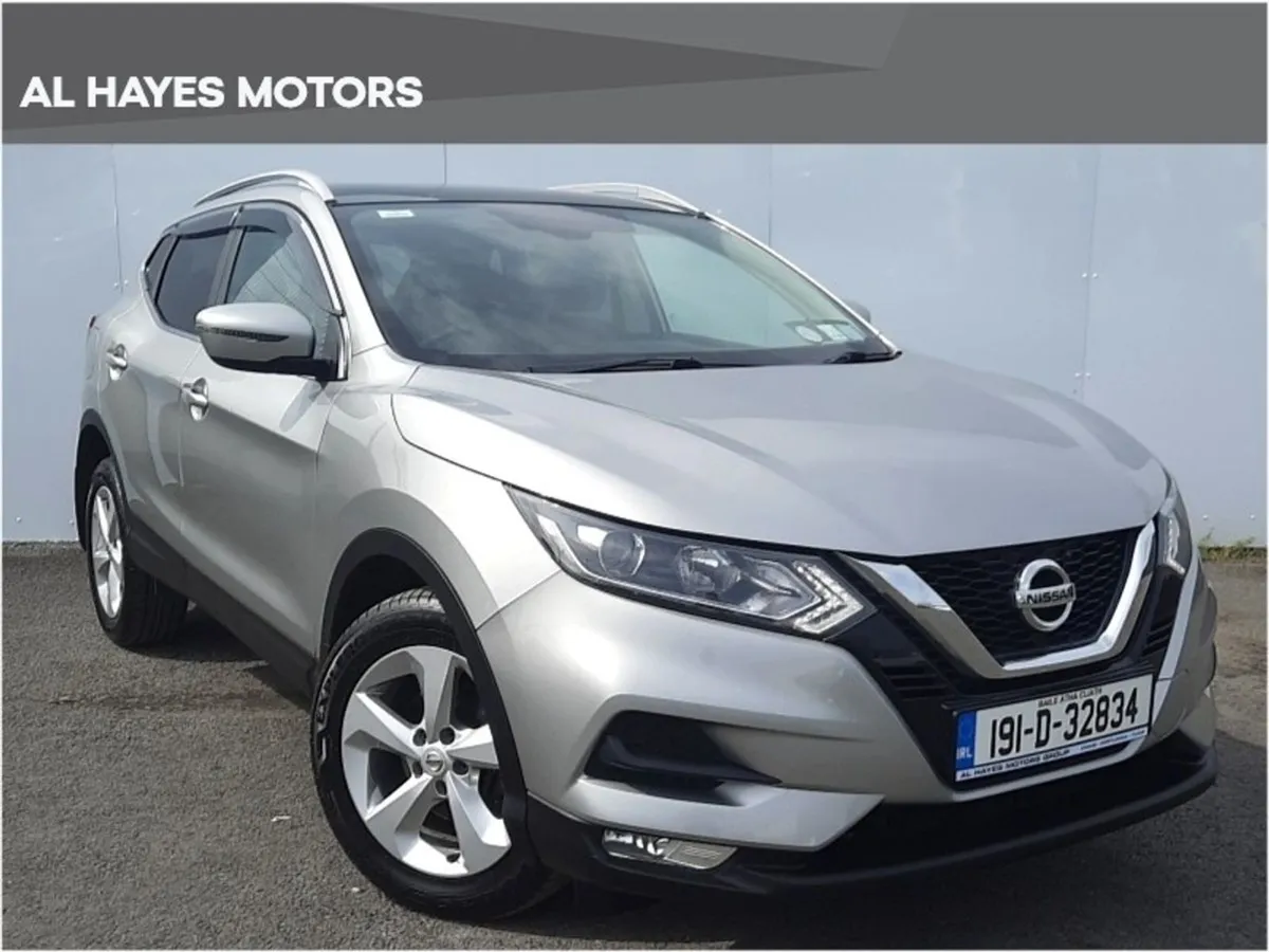 Nissan QASHQAI  automatic 1.5 DSL SV - Image 1