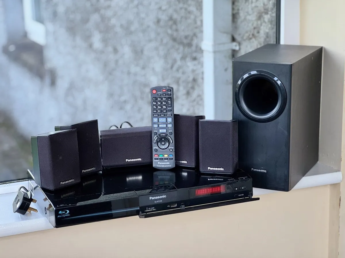 Panasonic Blu-ray home theater system - Image 2
