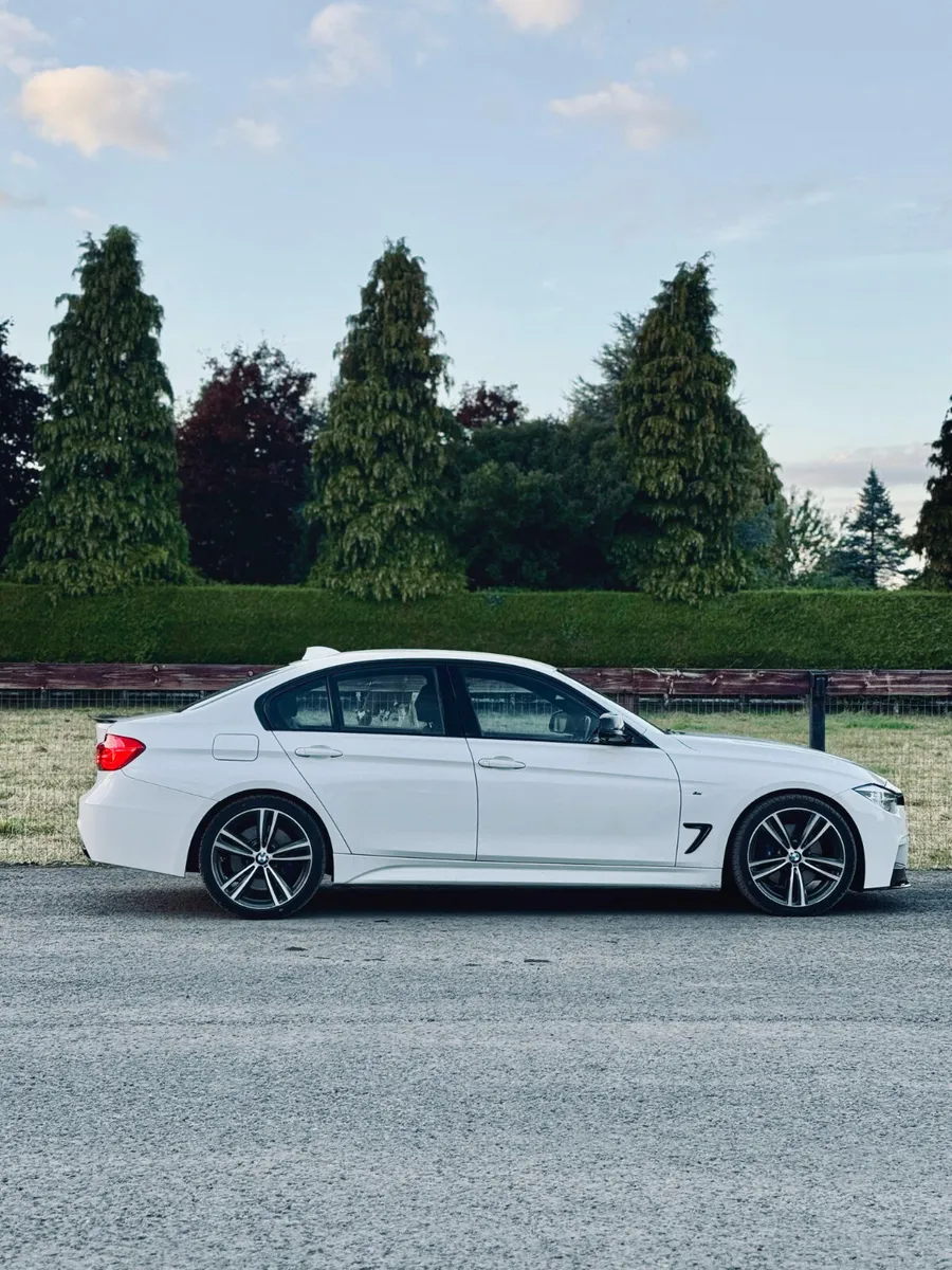 🌟 BMW 320i M Sport 2017 🌟 - Image 4