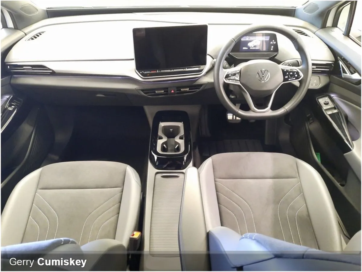 Volkswagen ID.5 77kwh PRO Plus 286bhp Camera Elec - Image 2