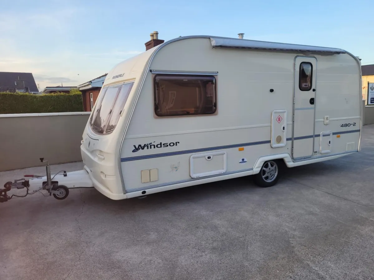 2/3 bert Avondale caravan in pristine condition - Image 2