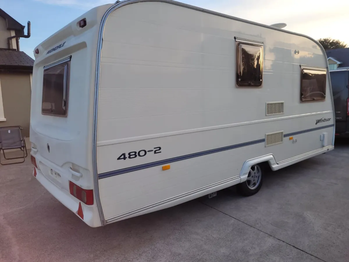 2/3 bert Avondale caravan in pristine condition - Image 4