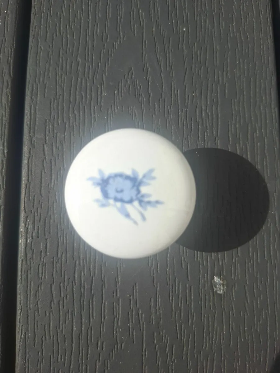 Knobs - Image 1
