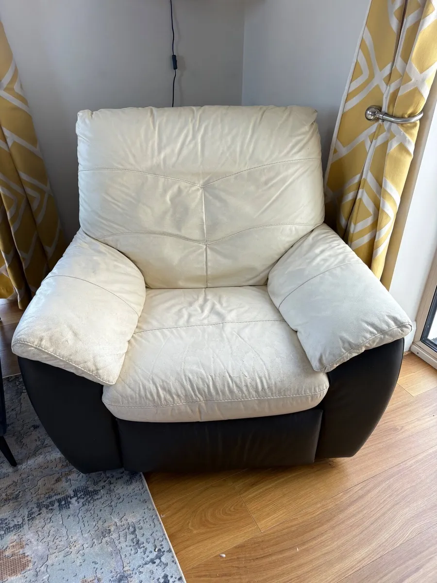 Leather recliner chair and footstool with storage - Image 4