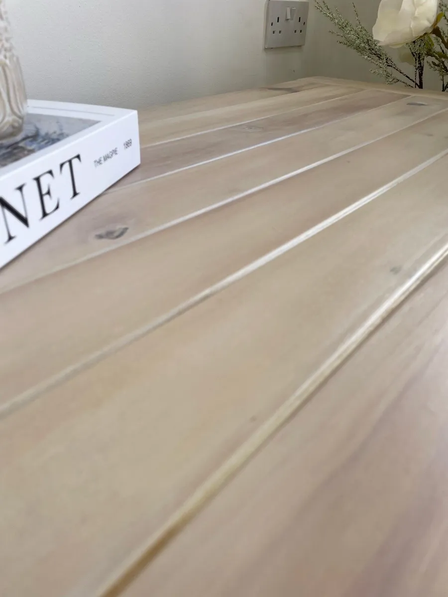Solid Pine coffee table - Image 4