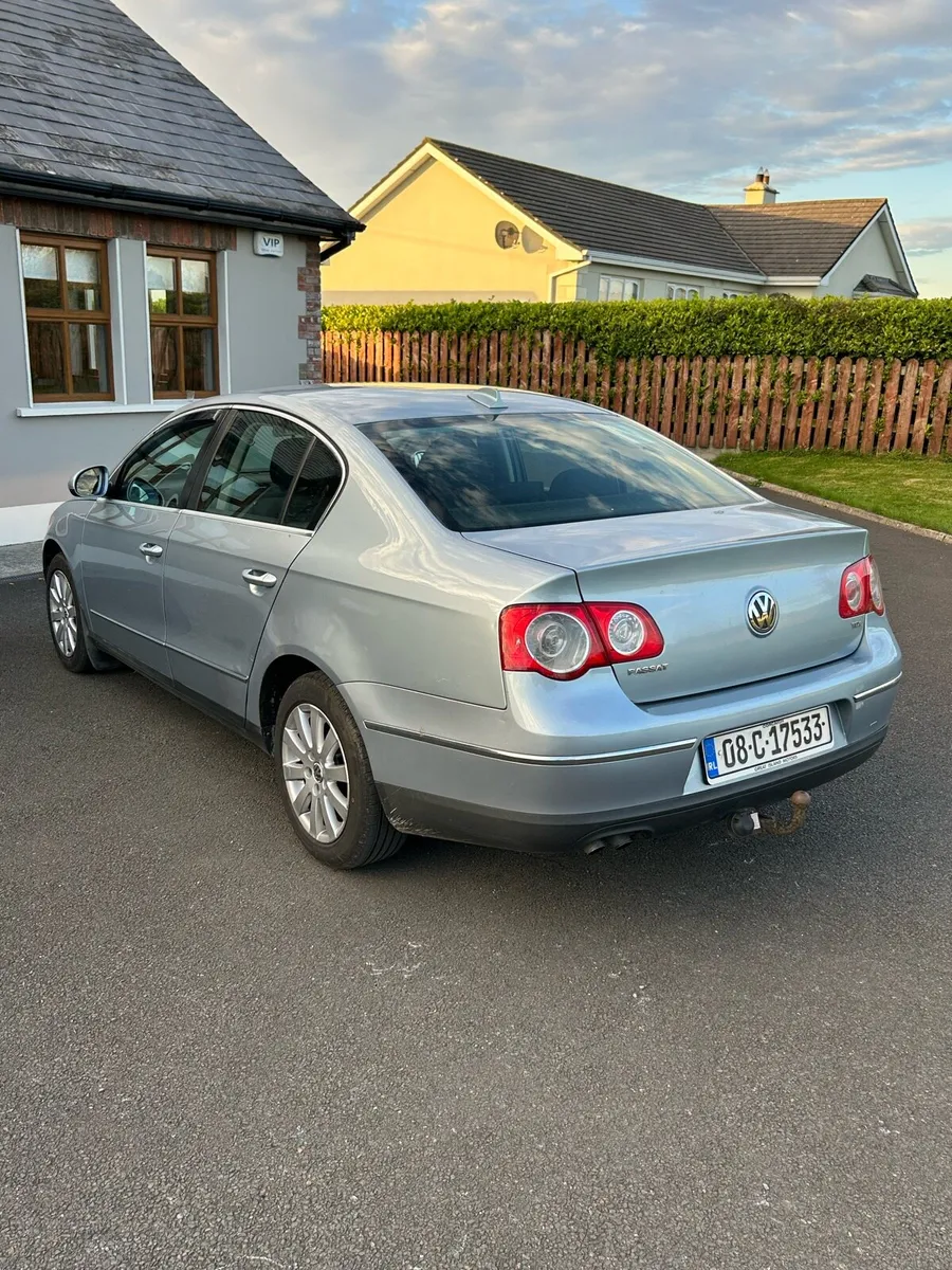 Volkswagen Passat!!LOW MILES!!! - Image 1